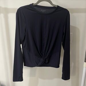 Women’s Athleta Essence Twist Top size M
